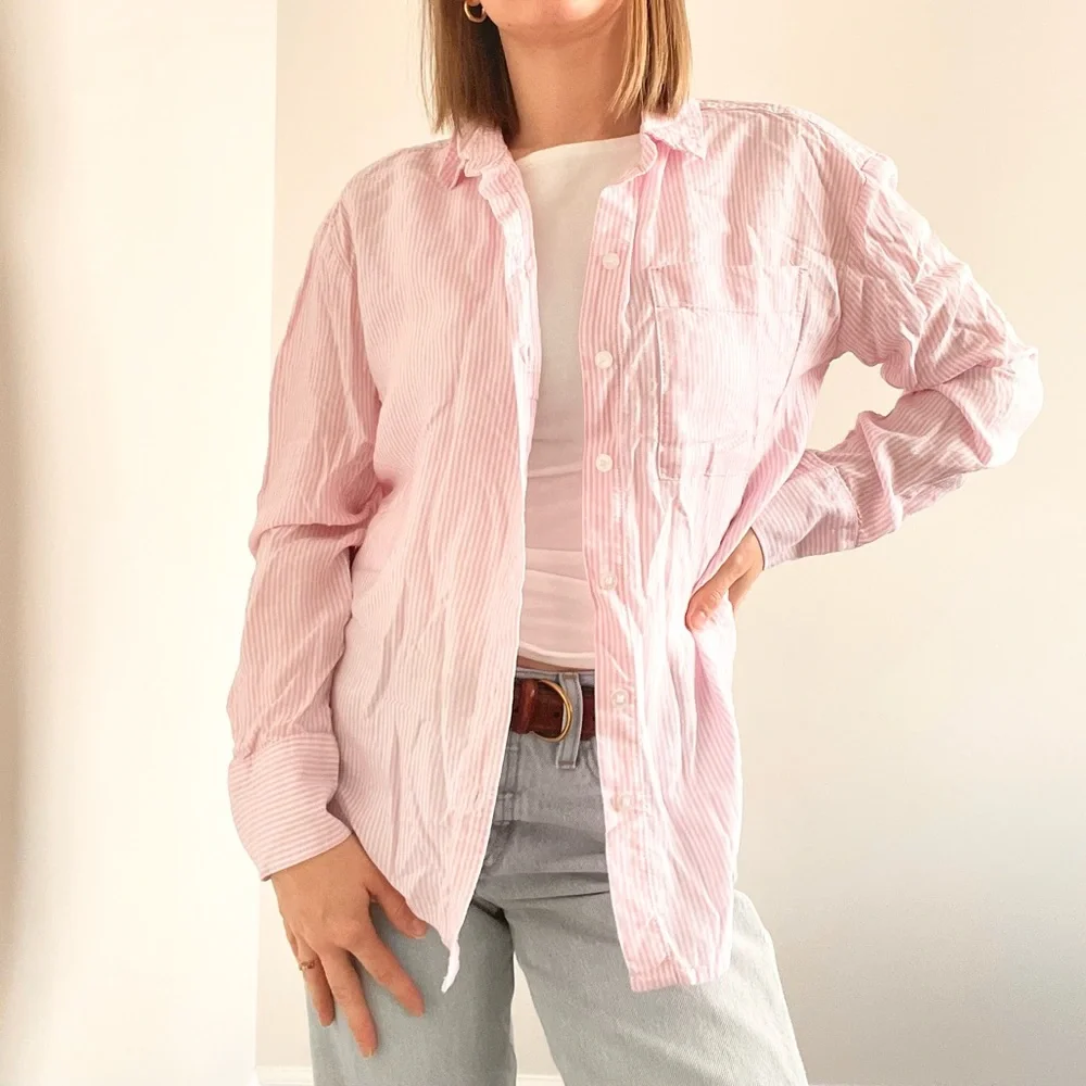 Lola Rivers Pink Seersucker Striped Button-Up Shirt
